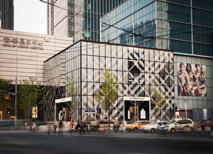 Burberry 上海靜安嘉里中心旗艦店設計