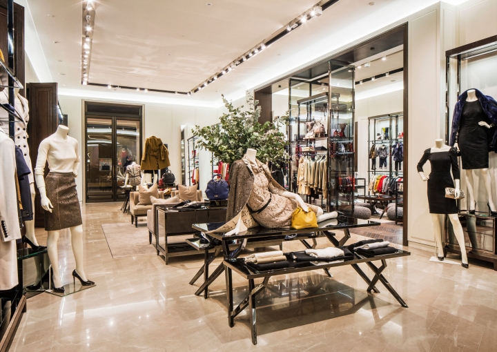 Burberry 上海靜安嘉里中心旗艦店設計
